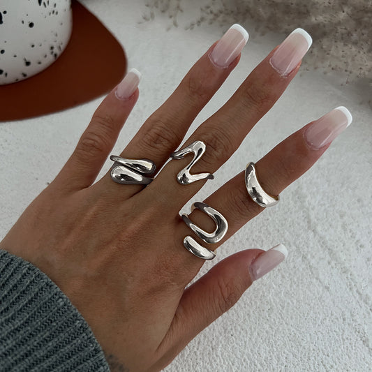 Irregular Geometric Joint Ring