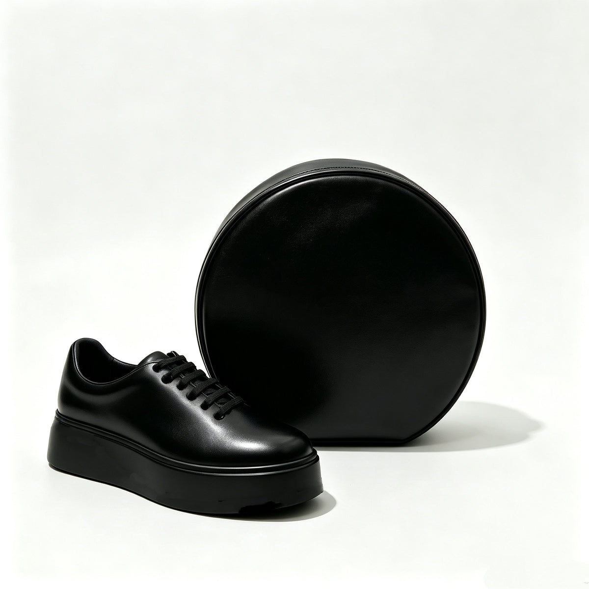 Sneaker & Shoulder bag free shipping