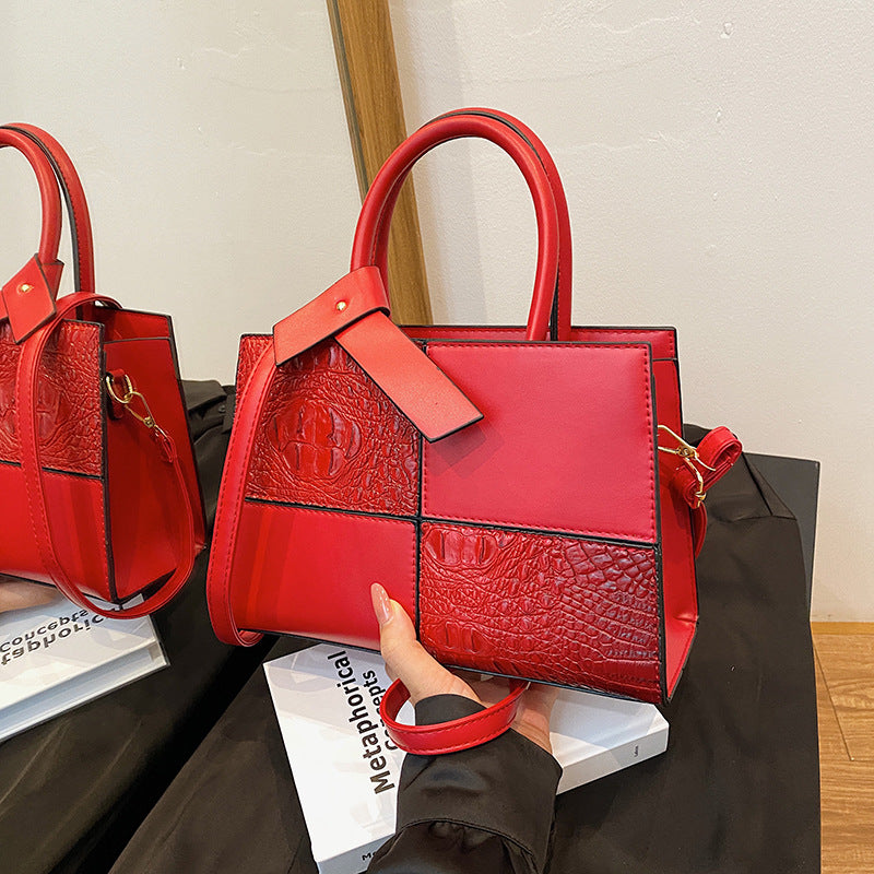 Large-capacity handbag