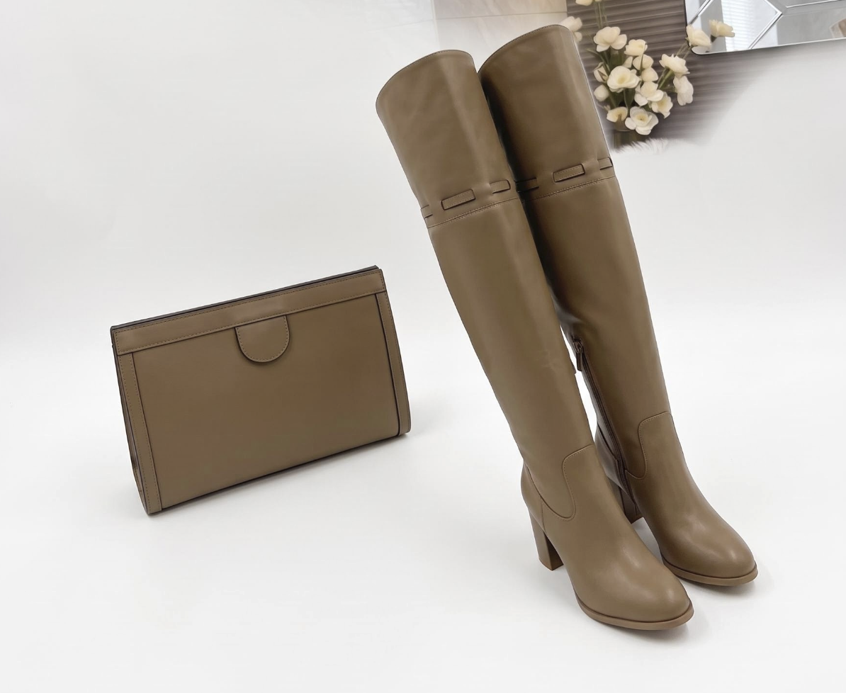 High quality boots &shoulder bag free shipping